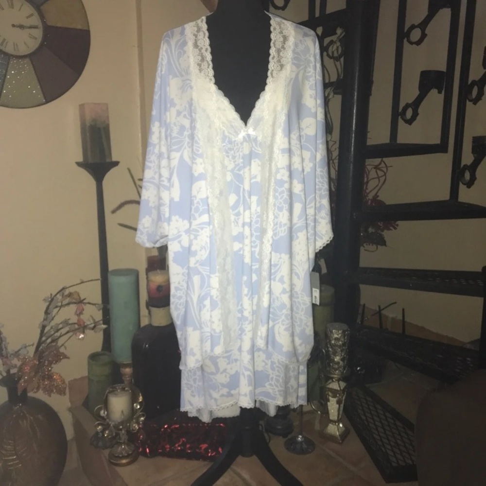 NWT Apt 9 Hi Low Nightgown Chemise & Robe Set